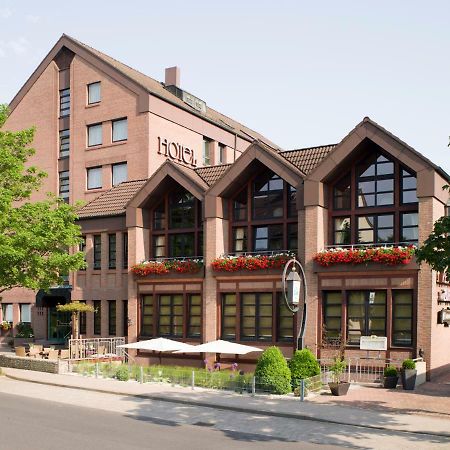 Leine Hotel Pattensen Eksteriør bilde