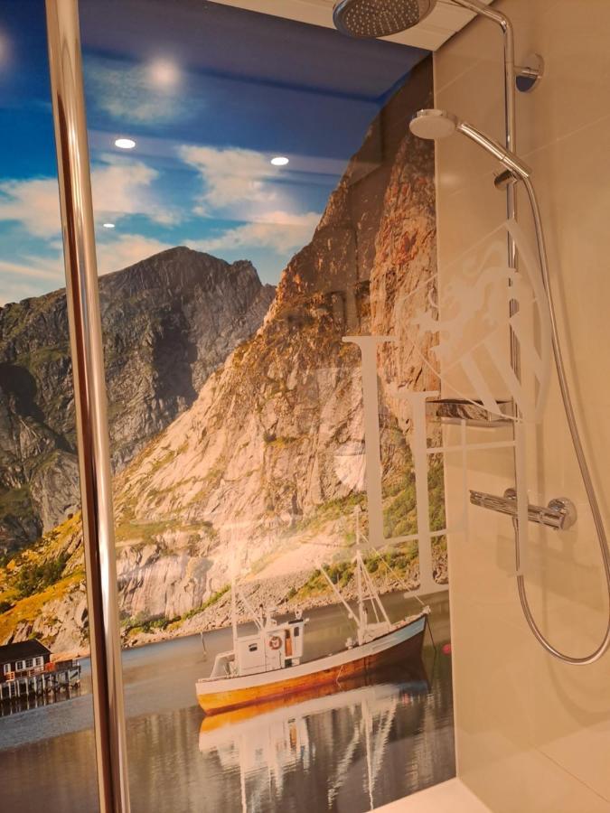 Leine Hotel Pattensen Eksteriør bilde